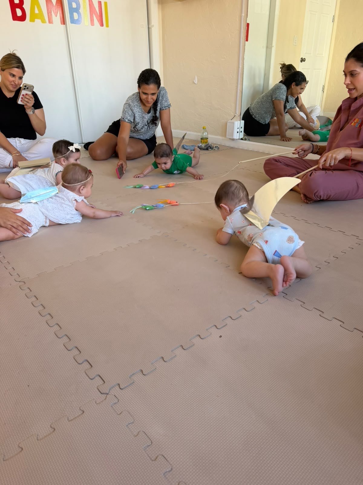 Clase grupal en Mondo Bambini